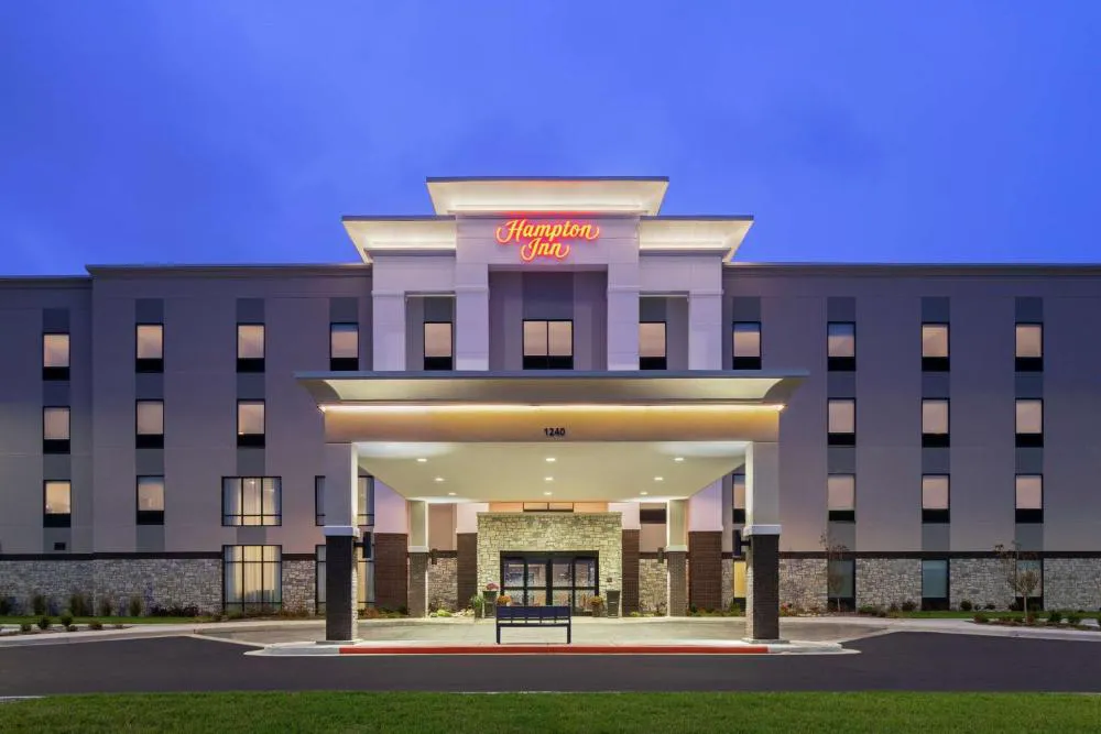 Hampton Inn Sikeston hotel hero
