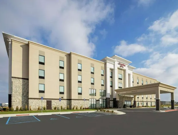 Hampton Inn Sikeston hotel detail image 1