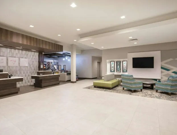 Hilton Garden Inn Omaha Aksarben Village hotel detail image 2