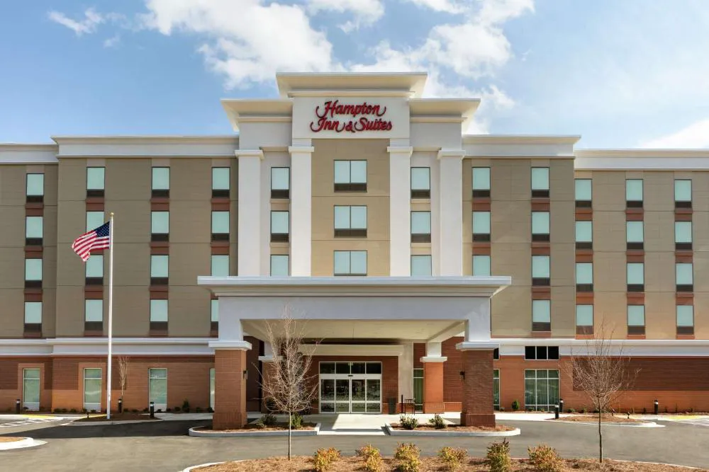 Hampton Inn & Suites Johns Creek hotel hero
