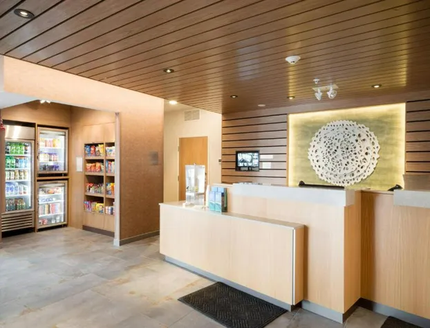 Fairfield Inn and Suites by Marriott Northfield hotel detail image 2