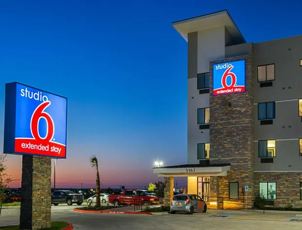 Studio 6 Buda, TX hotel detail image 4