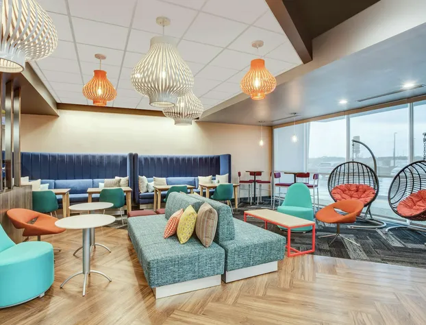 Tru By Hilton Jacksonville St Johns Town Center hotel detail image 2