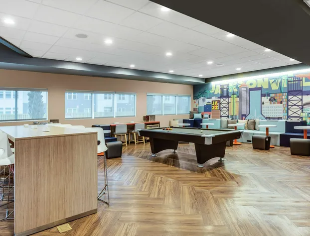 Tru By Hilton Jacksonville St Johns Town Center hotel detail image 3