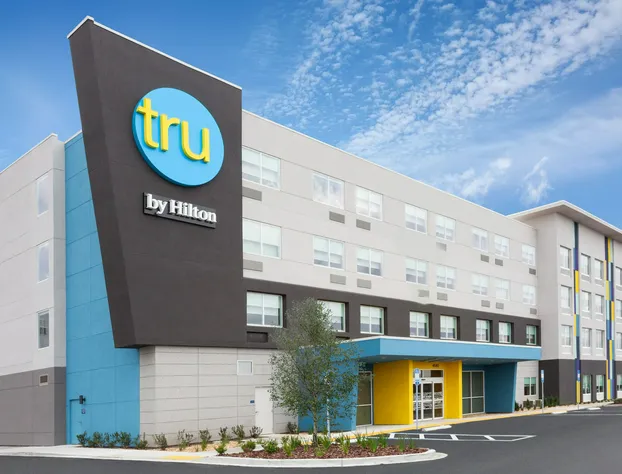 Tru By Hilton Jacksonville St Johns Town Center hotel detail image 1