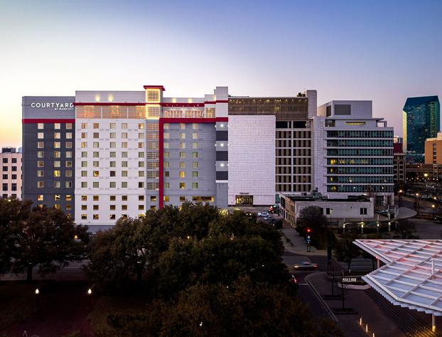 Courtyard by Marriott Dallas Downtown/Reunion District hotel detail image 1