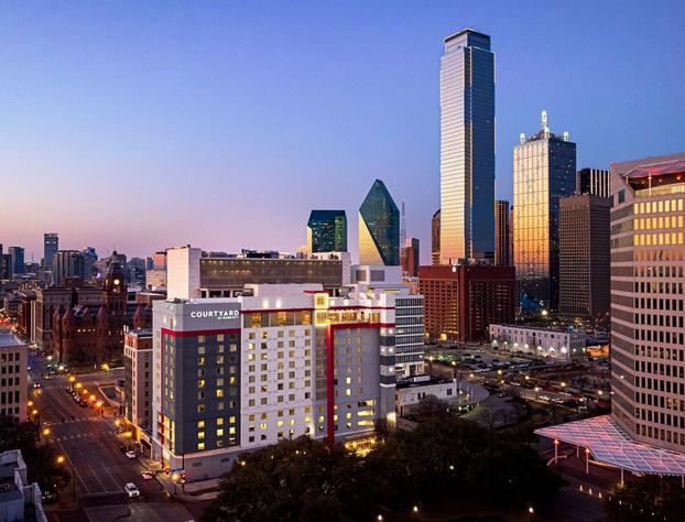Courtyard by Marriott Dallas Downtown/Reunion District hotel detail image 3