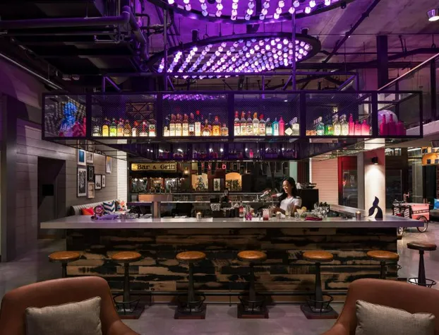 Moxy San Diego Downtown/Gaslamp Quarter hotel detail image 1