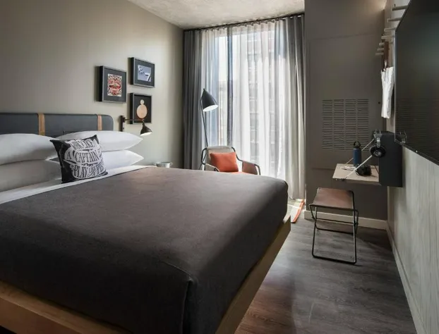 Moxy San Diego Downtown/Gaslamp Quarter hotel detail image 2