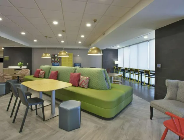 Home2 Suites by Hilton Holland hotel detail image 2