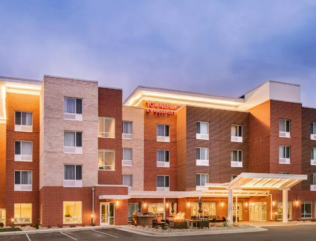 TownePlace Suites by Marriott Dubuque Downtown hotel detail image 1