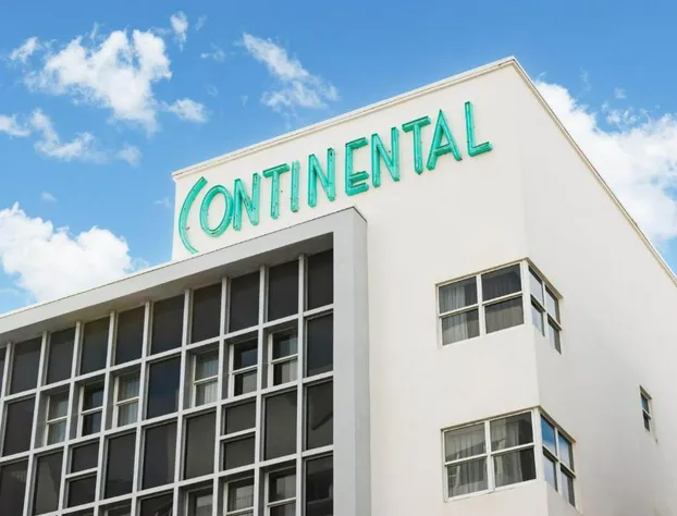 Hotel Continental Miami Beach, Tapestry Collection by Hilton hotel detail image 1