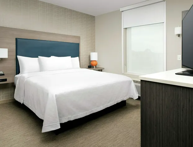 Home2 Suites by Hilton Charlottesville Downtown hotel detail image 4