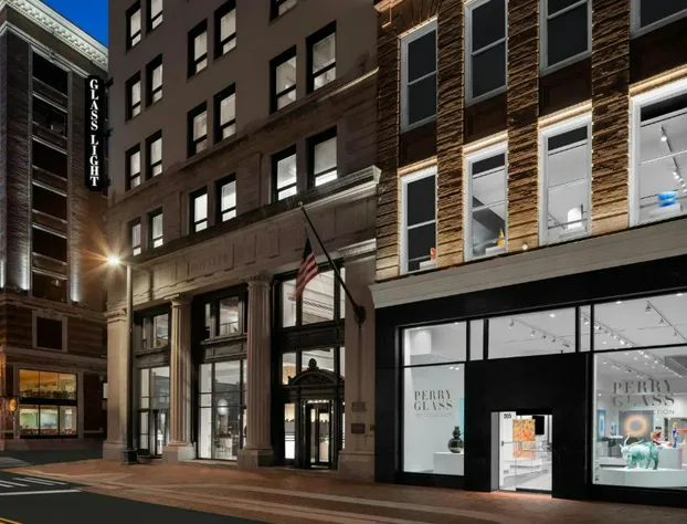 Glass Light Hotel & Gallery, Autograph Collection hotel detail image 3