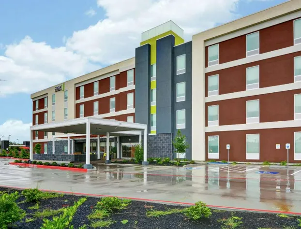 Home2 Suites by Hilton La Porte hotel detail image 1