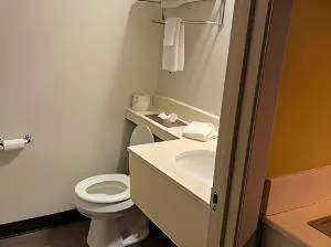 Quality Inn Frontier at U.S. Hwy 30 hotel detail image 3