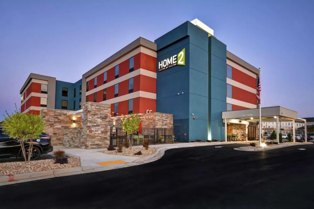 Home2 Suites by Hilton Warner Robins hotel hero
