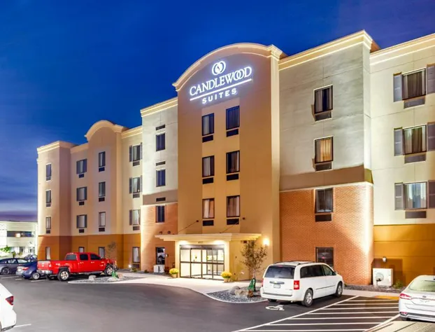 Candlewood Suites Eau Claire I-94 by IHG hotel detail image 1