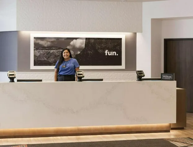 Hampton Inn & Suites Phoenix Downtown hotel detail image 3