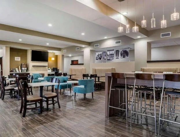 Sleep Inn & Suites near Westchase hotel detail image 4