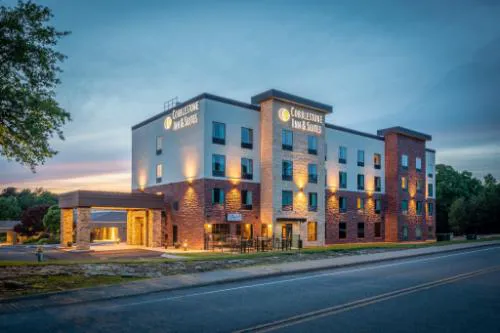 Cobblestone Inn & Suites - Fairfield Bay hotel hero