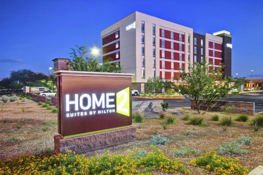 Home2 Suites by Hilton Gilbert hotel hero