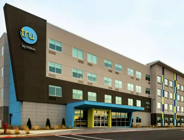 Tru By Hilton Staunton hotel detail image 1