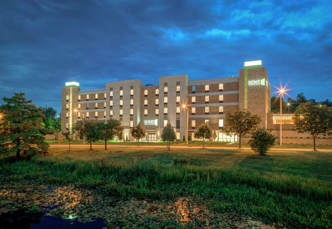 Home2 Suites by Hilton Bloomington hotel hero