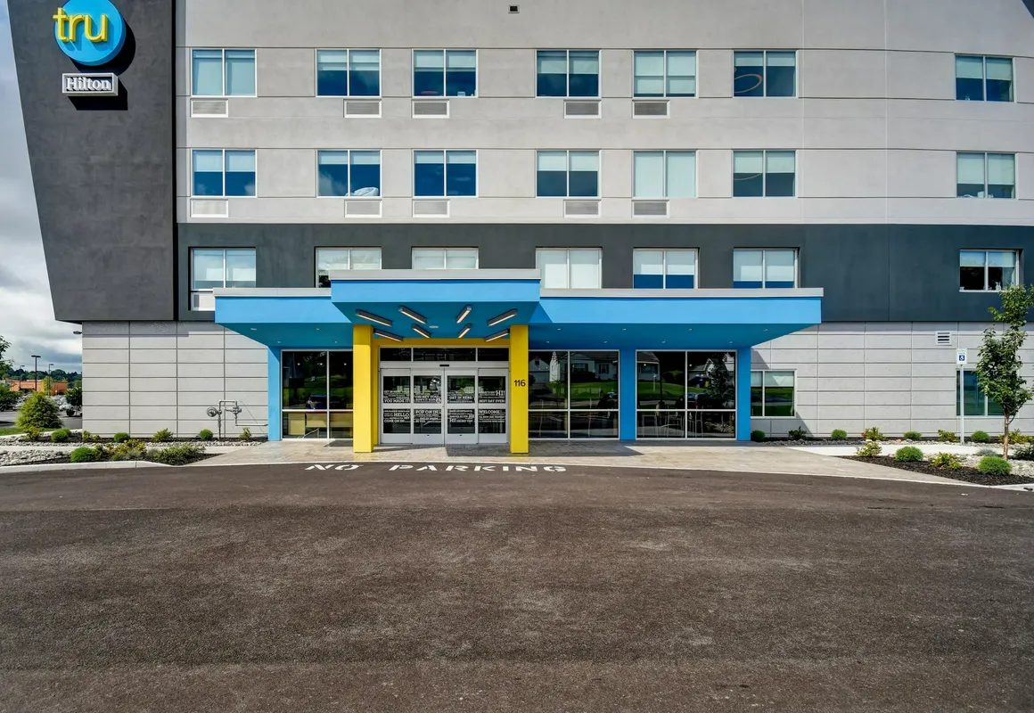 Tru By Hilton Syracuse-Camillus hotel hero