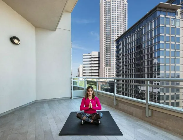 AC by Marriott Charlotte hotel detail image 2