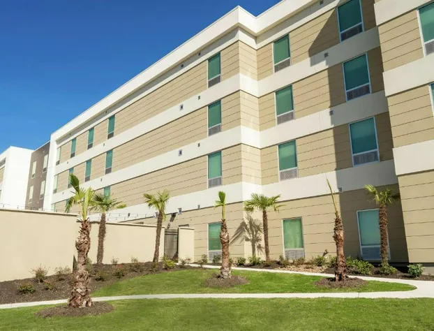 Home2 Suites by Hilton San Antonio at the Rim hotel detail image 2