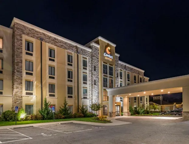 Comfort Suites Columbus Airport hotel detail image 3