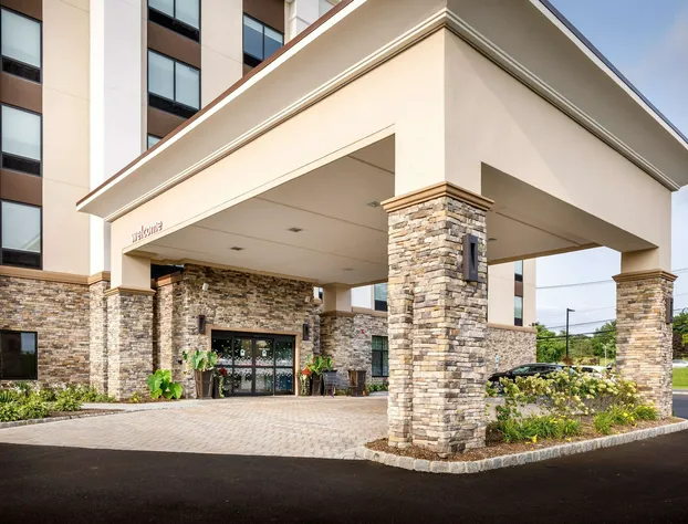 Hampton Inn Paramus hotel detail image 3
