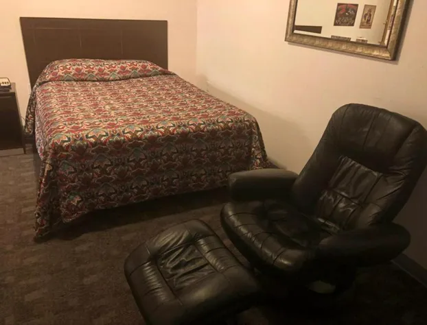 Campbell Lodge hotel detail image 4