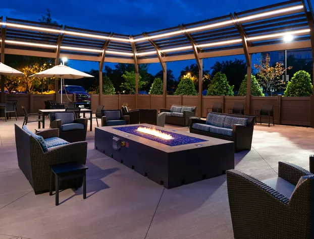 Courtyard by Marriott Charlotte Northlake hotel detail image 4