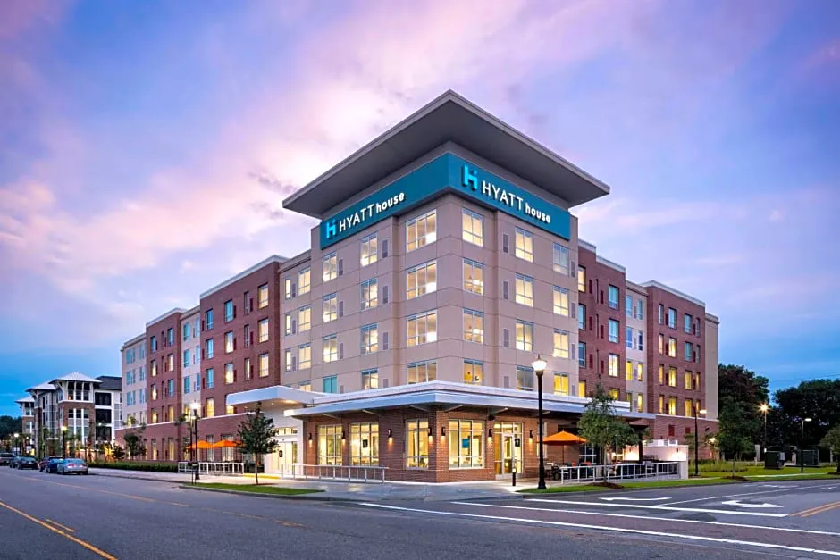 Hyatt House Charleston / Mount Pleasant hotel hero