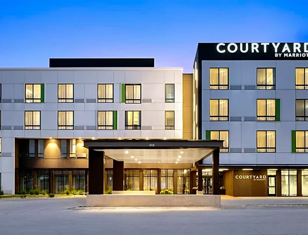 Courtyard by Marriott Omaha East/Council Bluffs, IA hotel detail image 1