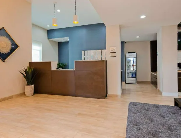 Best Western Plus New Barstow Inn & Suites hotel detail image 2