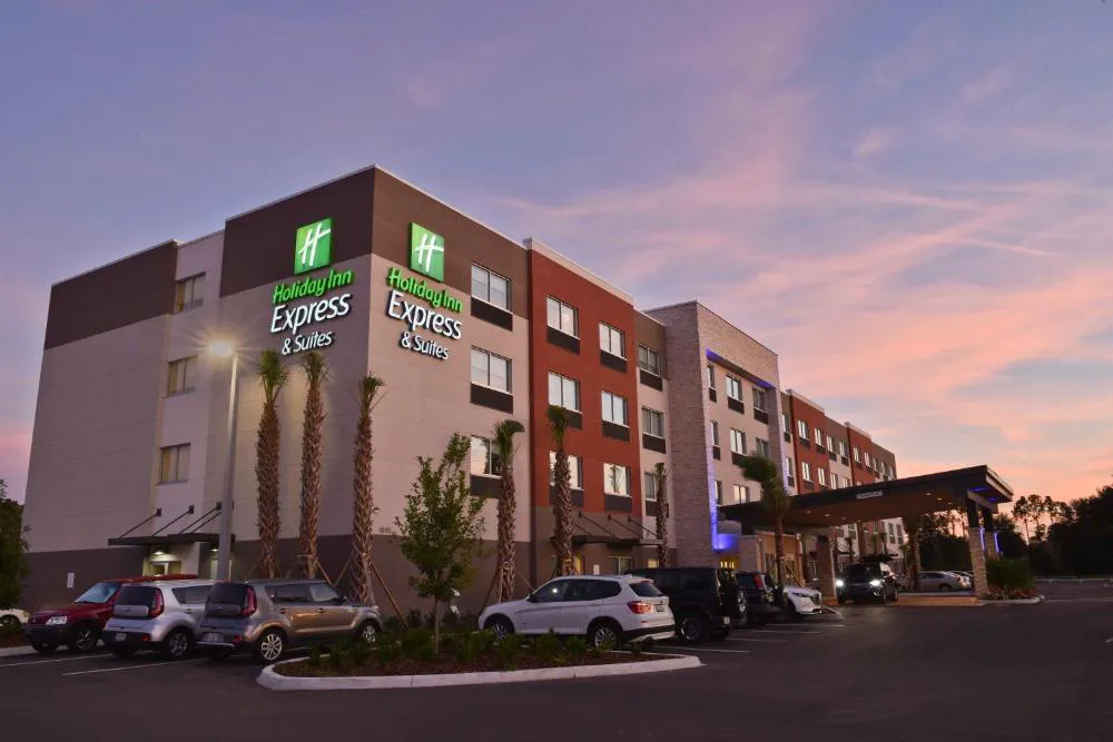 Holiday Inn Express & Suites - Orlando - Southeast by IHG hotel hero