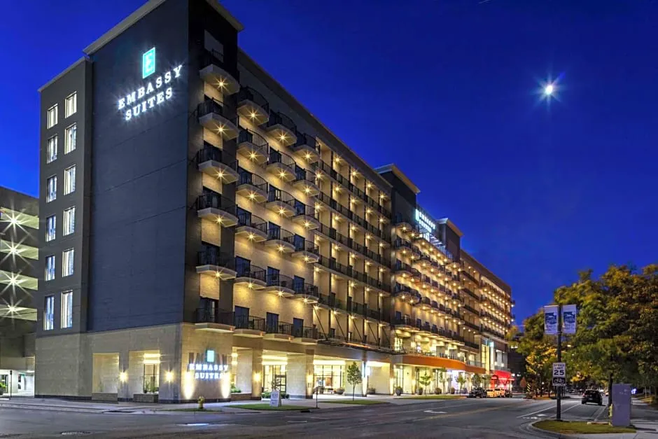 Embassy Suites by Hilton Grand Rapids Downtown,MI hotel hero