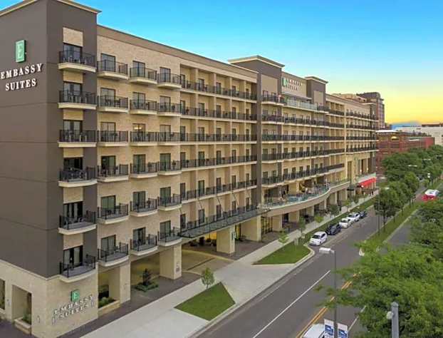 Embassy Suites by Hilton Grand Rapids Downtown,MI hotel detail image 2