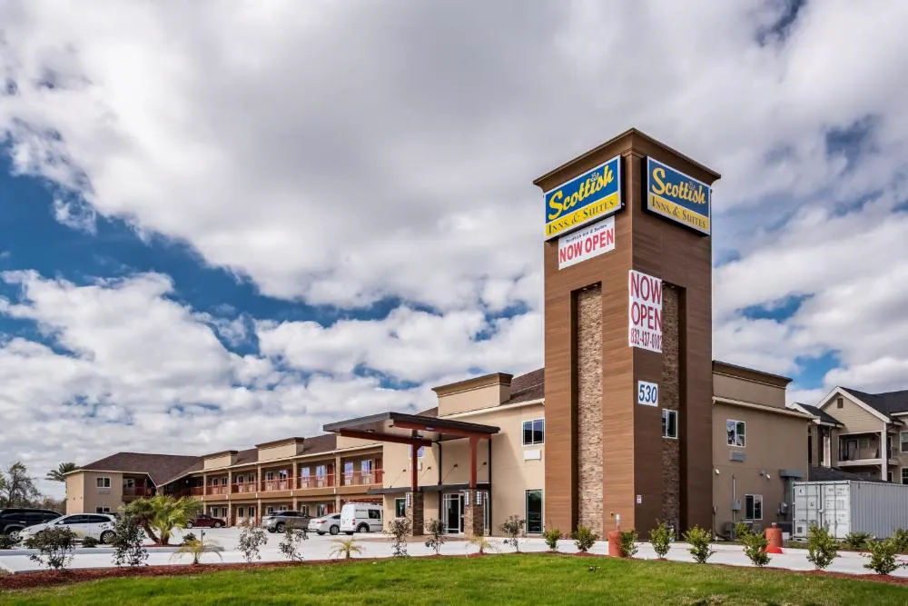 Scottish Inns Katy hotel hero