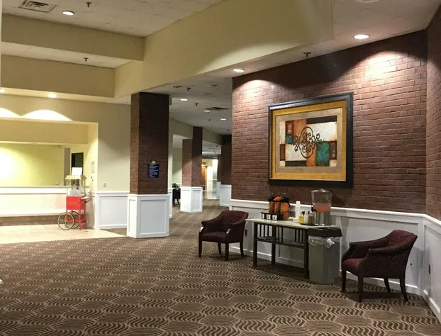 Days Inn & Suites by Wyndham Tallahassee Conf Center I-10 hotel detail image 3