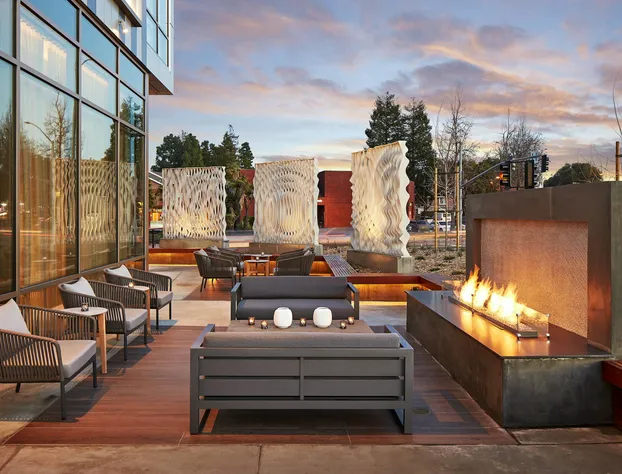 AC Hotel by Marriott Sunnyvale Cupertino hotel detail image 4