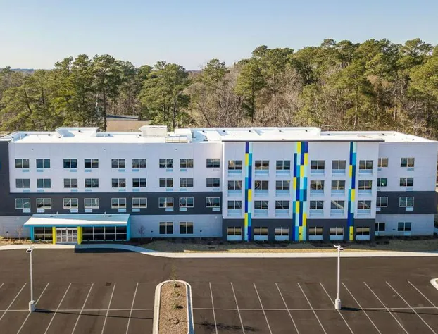 Tru by Hilton Fayetteville I-95, NC hotel detail image 1