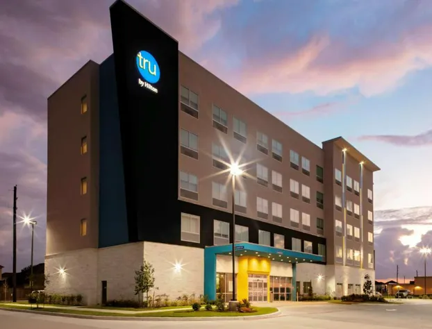 Tru by Hilton Cypress Houston hotel detail image 1