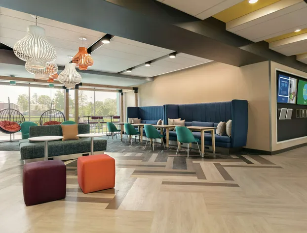 Tru by Hilton Charlotte Ayrsley hotel detail image 2