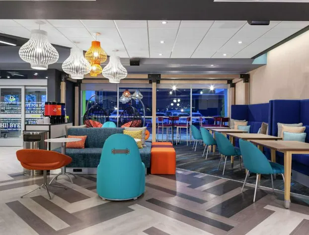 TRU BY Hilton Round Rock hotel detail image 3