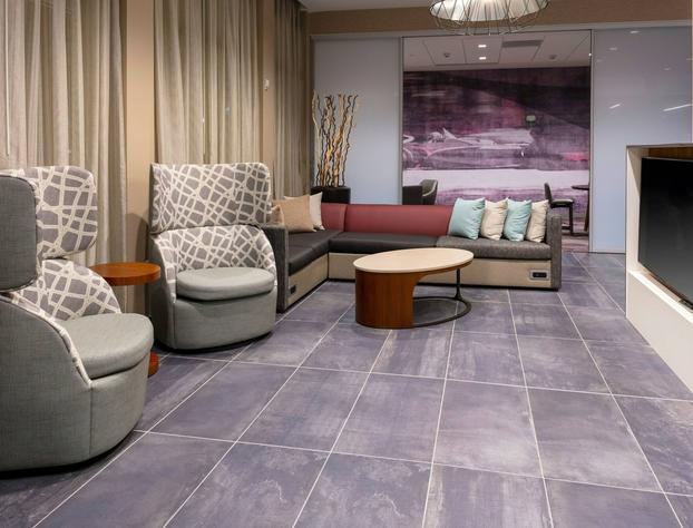 Courtyard by Marriott Indianapolis West - Speedway hotel detail image 3