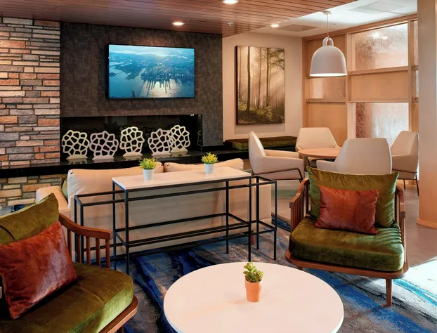 Fairfield Inn & Suites by Marriott Columbus, IN hotel detail image 4